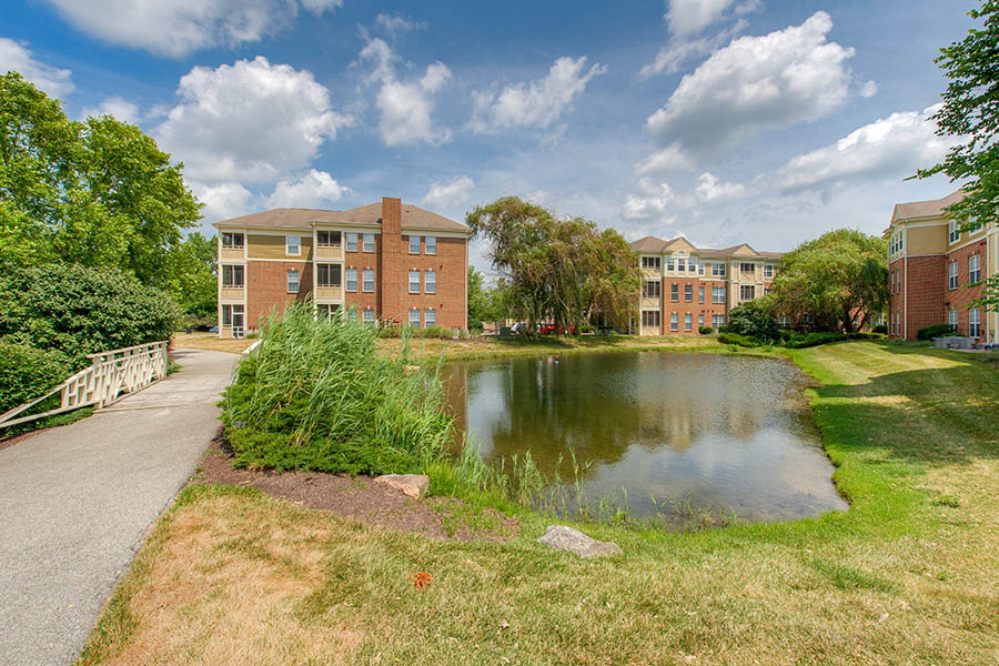 Outdoor grounds of apartment community in Carmel